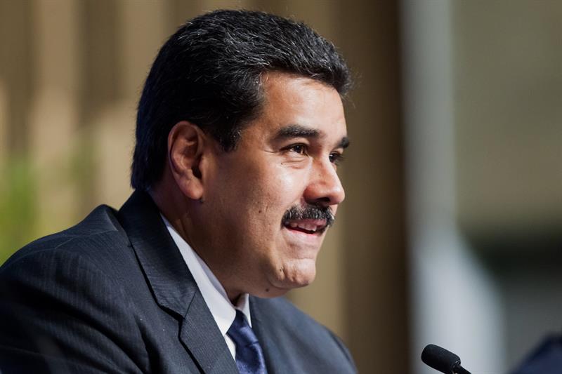  Maduro instructs workers' councils a development plan for 800 companies